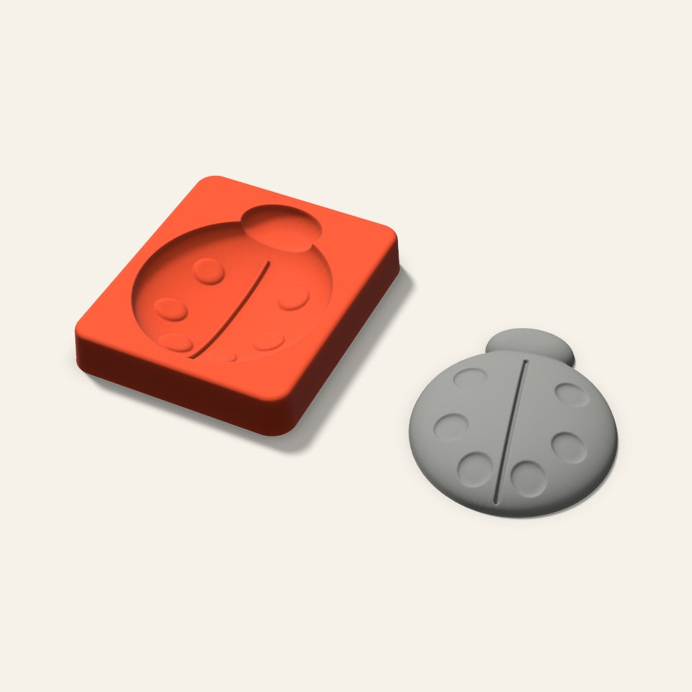 Ladybug Plaster Ornament Mold, 3.5 Inch, 3D render