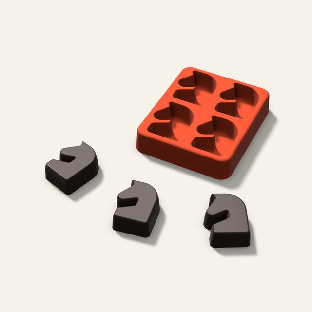 Chess Knight Chocolate Mold, 1.5 Inch, 4 Cavity, 3D render