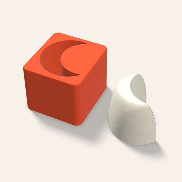 Crescent Moon Candle Mold, 3 x 2.5 Inch, 3D render