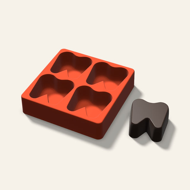 Tooth Mini Cake Mold, 2.5 Inch, 4 Cavity, 3D render
